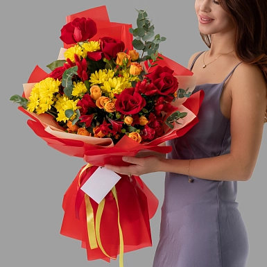 Букет из хризантем и спрей роз "Осенний рай" - фото 2