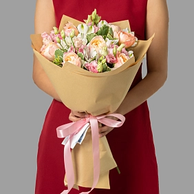 Букет из пионовидных роз "Angie Romantica"