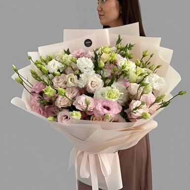 Букет из 51 микс лизиантусов - фото 2