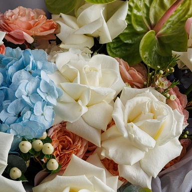 Букет с антуриумом "Black and White" - фото 7