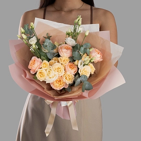 Букет с пионовидными розами "Принцесса"
