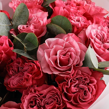 Букет из 15 пионовидных роз Country Blues - фото 5