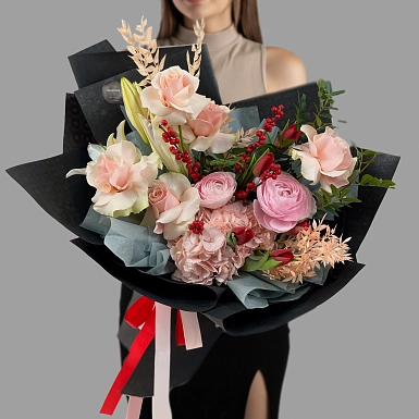 Букет из ранункулюсов "Единственная моя" - фото 1