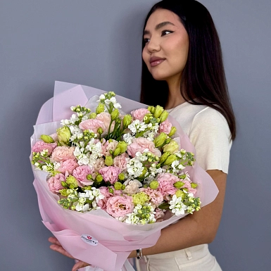 Букет из эустом и маттиол "Лирика" - фото 2