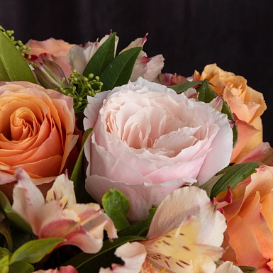 Композиция из роз и гортензии "Лунная соната" S - фото 5