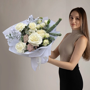 Зимний букет из роз и нобилиса "Хрустальный звон" - фото 2