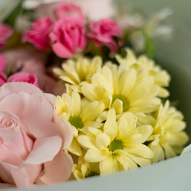 Букет “Яркие лепестки” - фото 5