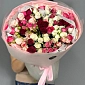 Букет из 25 кустовых роз "Малинка" - фото 5