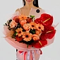 Букет из гербер и антуриума "Оазис любви" - фото 2