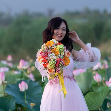 Букет невесты из гербер и ромашек "Сияние" - фото 1