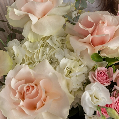 Композиция из гортензии “Анара” фото