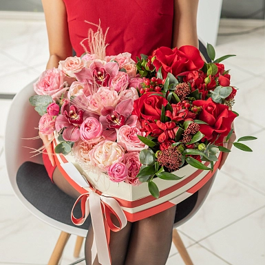 Композиция в виде сердца "Аяулым" - фото 1