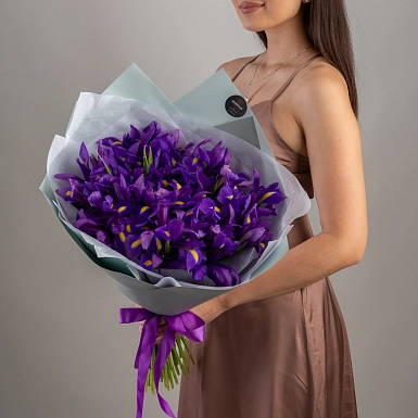 Букет из ирисов 25 шт. - фото 2