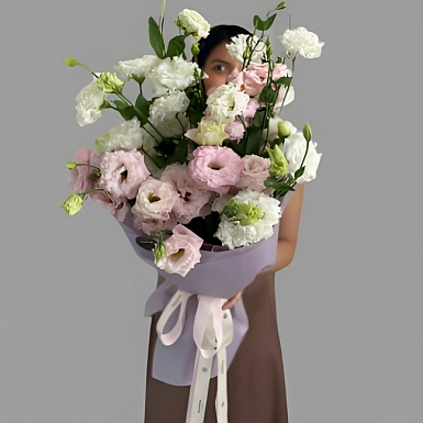 Букет из 11 микс лизиантусов - фото 2