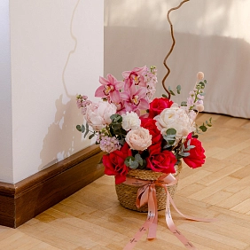 Композиция с орхидеей "Аурика"