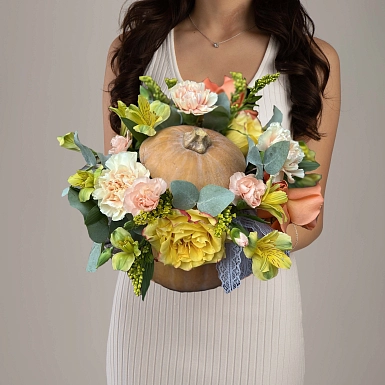 Композиция в тыкве "Дары осени" - фото 1