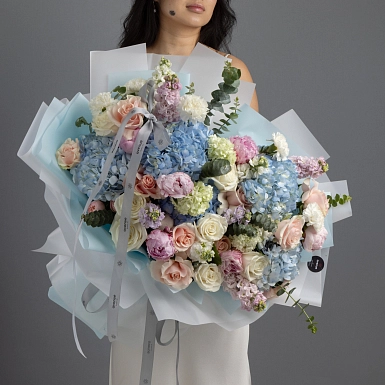 Букет из гортензий и пионов "Любимой маме" - фото 1