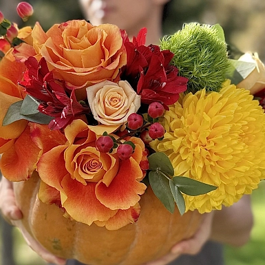Композиция в тыкве "Маскарад" - фото 3