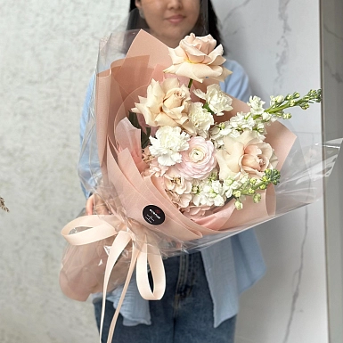 Букет из роз и маттиолы "Айнаш" - фото 2