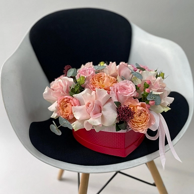 Композиция в коробке сердце "Империя чувств" - фото 2