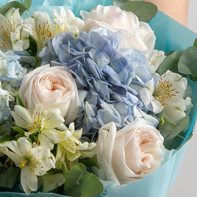 Букет из пионовидных роз "Sky" - фото 5