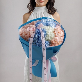 Букет из 5 микс гортензий "Bliss" Букет из 5 микс гортензий "Bliss" фото
