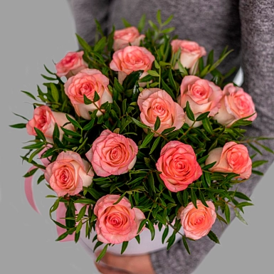 Коробка с розовыми розами "Балерина" - фото 2