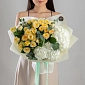 Букет из гортензий и кустовых пионовидных роз "Солнечное небо" - фото 1