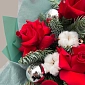 Зимний букет из роз и хлопка "Зимнее настроение" - фото 4