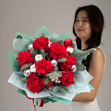 Зимний букет из роз и хлопка "Зимнее настроение" - фото 3