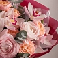 Букет из ранункулюса и орхидей "Розовое Сияние" - фото 3