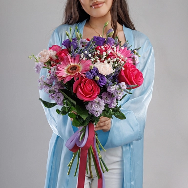 Букет из гербер и маттиолы "Жанар" - фото 1