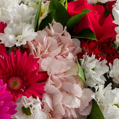 Букет из хризантем и гербер “Стокгольм” - фото 5