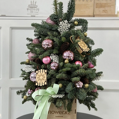 Новогодняя елочка "Winter lace" - фото 3