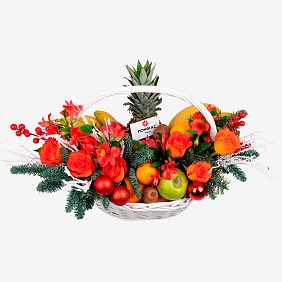 Фруктовая корзина "Новогодний натюрморт"