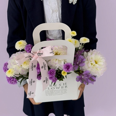 Композиция с георгинами "Азбука" - фото 3