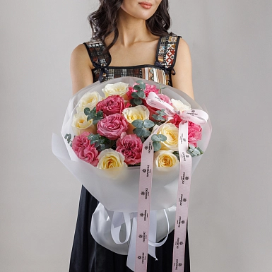 Букет из микс пионовидных роз "Grace" S - фото 1