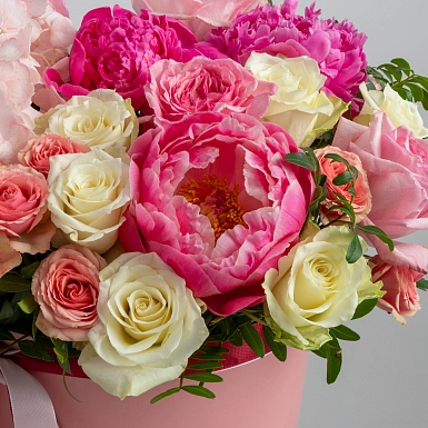 Композиция из гортензии и пионов "Нежный Аромат" - фото 4