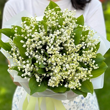 Букет из 101 ландыша - фото 3