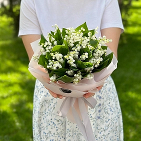 Букет из 51 ландыша