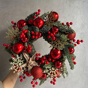 Новогодний венок "Огни праздника"