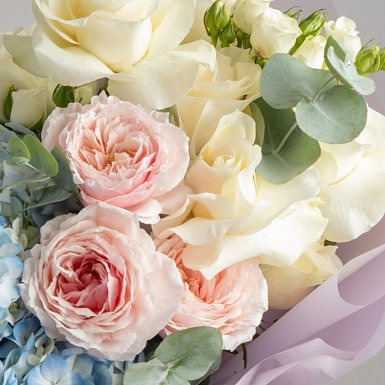 Букет с гортензией "Моей малышке" фото