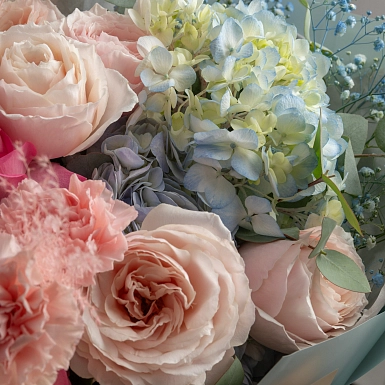 Букет из пионовидных роз “Сакура” - фото 6