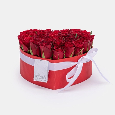 Голландские розы в стильных коробках в форме сердца S - фото 2