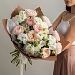 Букет с пионовидными розами "Нежный поцелуй" - фото 2