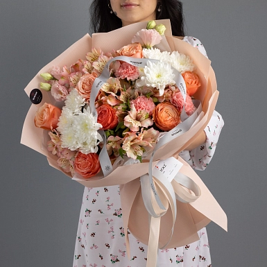 Букет из хризантем и альстромерий "Прима" - фото 3