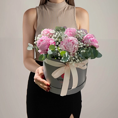 Композиция из 7 пионов с гипсофилой - фото 3