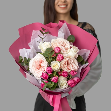 Букет из пионовидных роз "Лапочка" S - фото 4