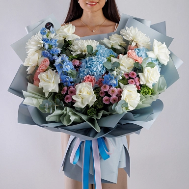 Букет с дельфиниумом "Цвет настроения" фото