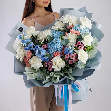 Букет с дельфиниумом "Цвет настроения" фото